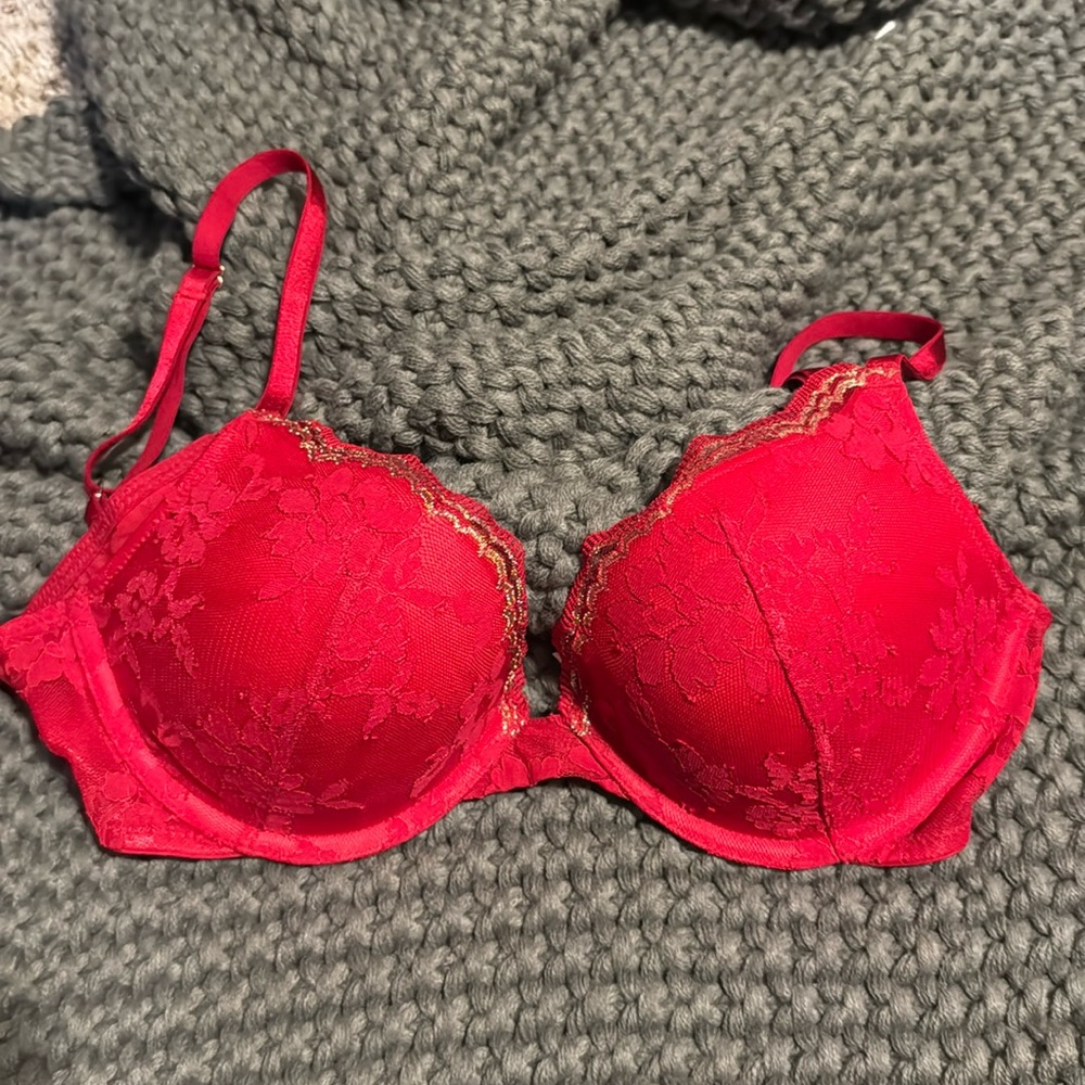 Victoria’s Secret Dream Angels Push Up 34C